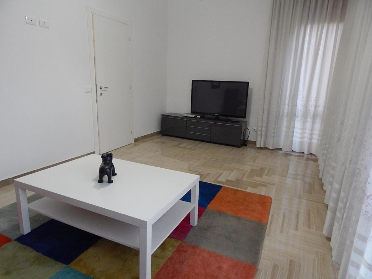 Ferienwohnung La Casa Del Parco Ferrari Modena Exterior foto
